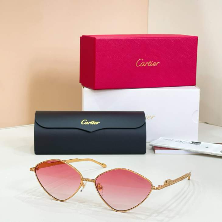 Picture of Cartier Sunglasses _SKUfw80235858fw